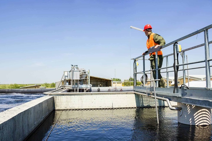 Homogenization, mixing and solids preparation in wastewater treatment