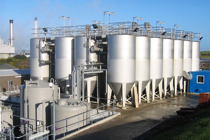 Micro-filtration in industrial wastewater treatment