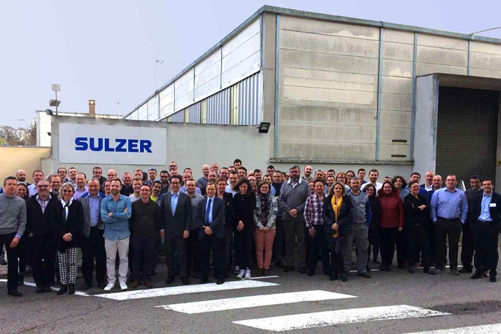Group photo of the Saint Quentin factory employees in France