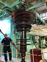 Sulzer engineer with turbine
