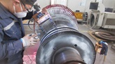 Sulzer engineer with turbine