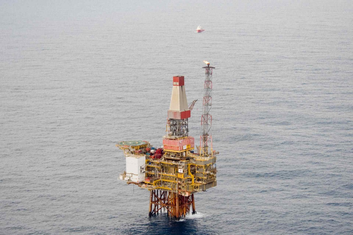 Dunbar platform in the North Sea