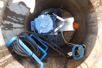 A Muffin Monster 10k low speed grinder would efficiently shred and crush large debris before it reached the pumps. Then, two Piranha grinder pumps would use Sulzer’s unique cutting technology to further reduce the solids.