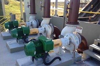 Three installed AHLSTAR APP43-300s pumps