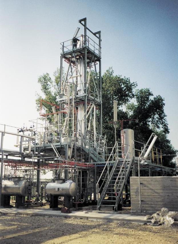 Distillation and vapor permeation unit at customer site