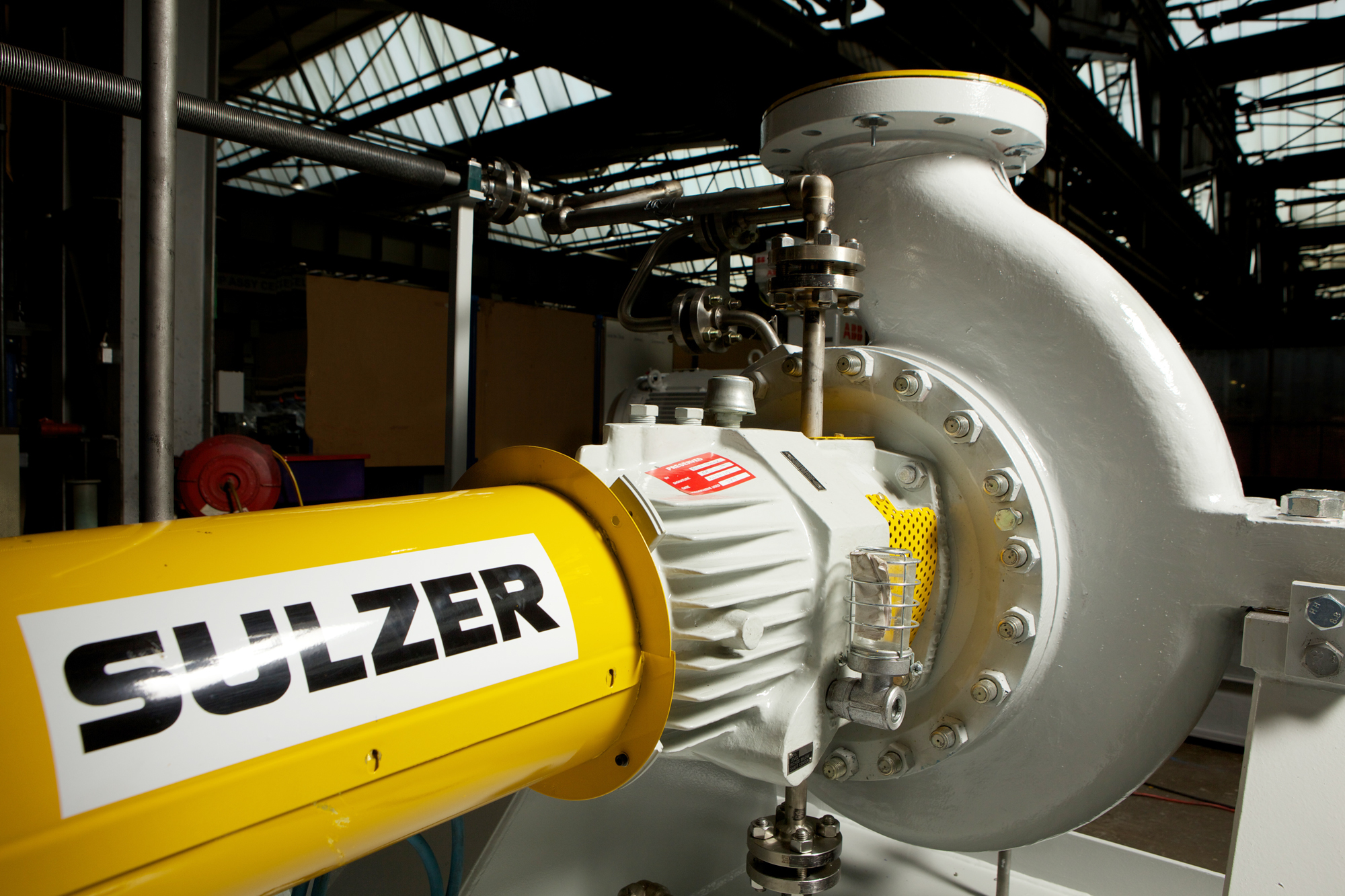 API 610 and ISO 13709 pumps | Sulzer
