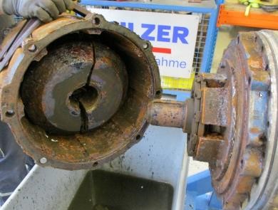 Broken thrust disk of a submersible seawater lift pump