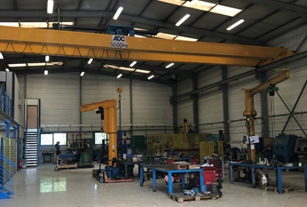 Inside the Chaponost service center.