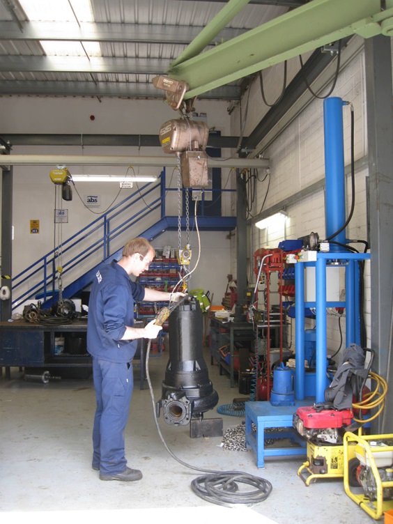 Customer Support Service setting up a pump 