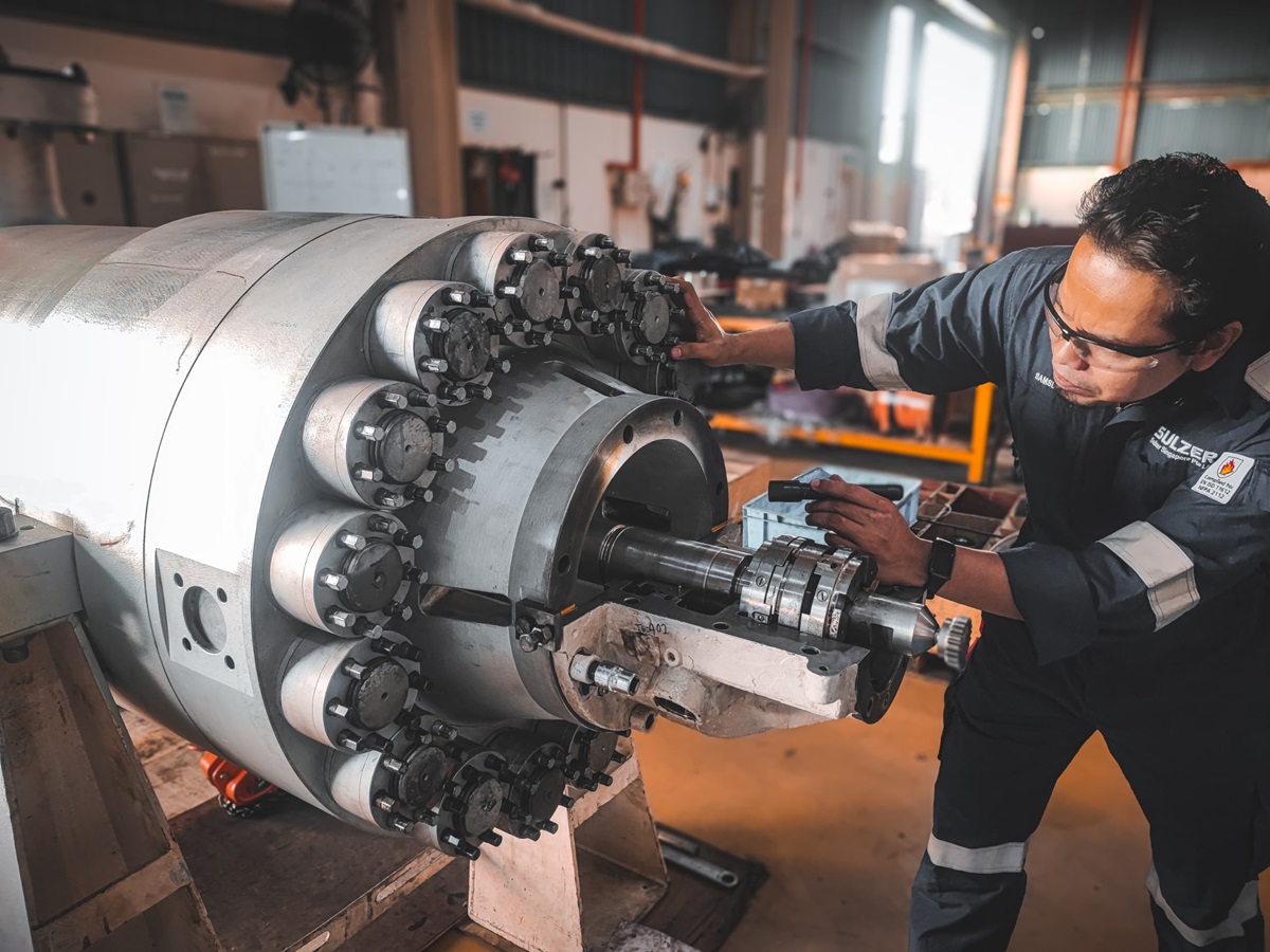 service engineer