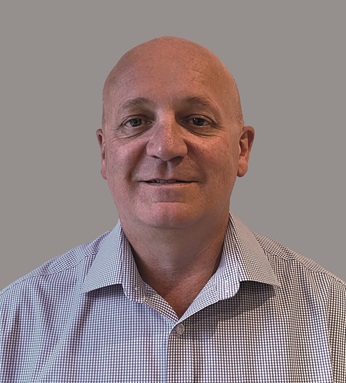 Peter Irlam Headshot