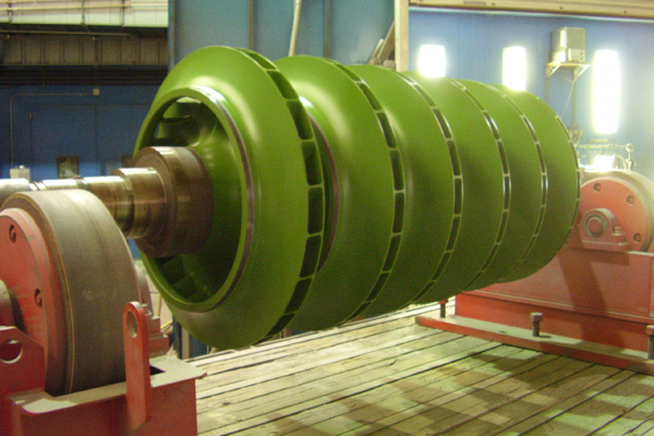 Centrifugal compressor coated with A24